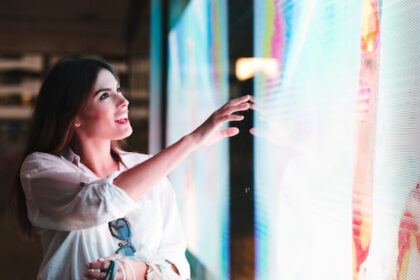 Affichage dynamique : un levier puissant pour votre visibilité